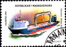 polyvalent ship